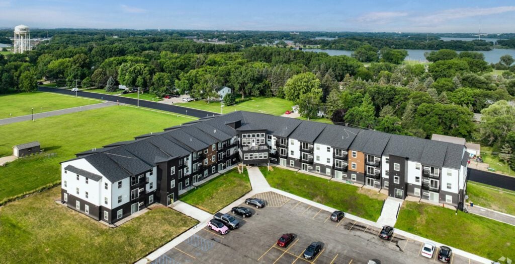 Lakeland-Apartments_featured