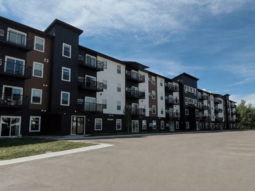 hillside_exterior
