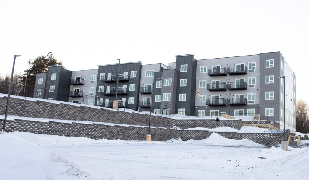acres-arrowhead-iii_exterior_v3